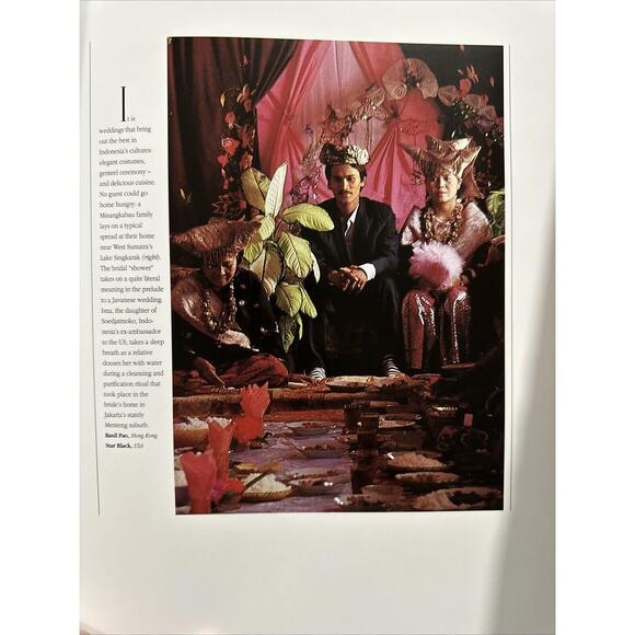 Indonesia : A Voyage Through the Archipelago by 45 of the Worldm S Leading... - Picture 3 of 3